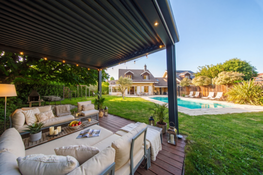 Stunning & Peaceful Countryside Home in the Heart of Puplinge – Geneva